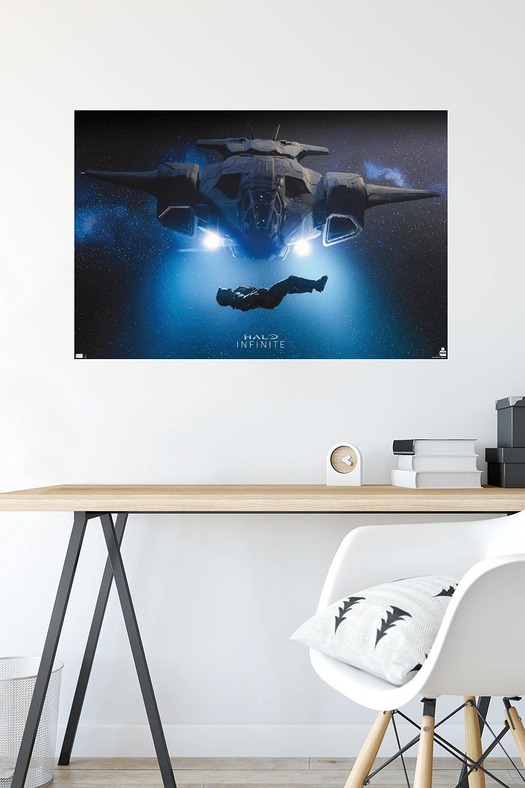 Amazon.com: Halo Infinite - Master Chief in Space Wall Poster, 34L