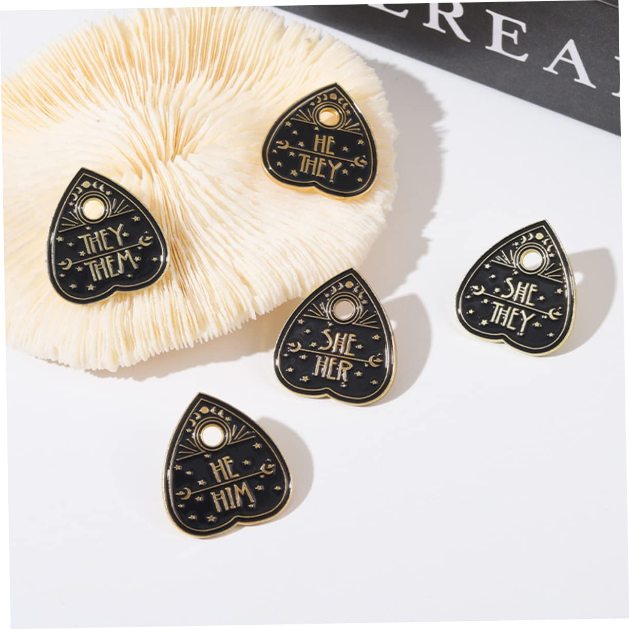 Broches de Solapa con Forma de corazón, de Metal, para Mujer.