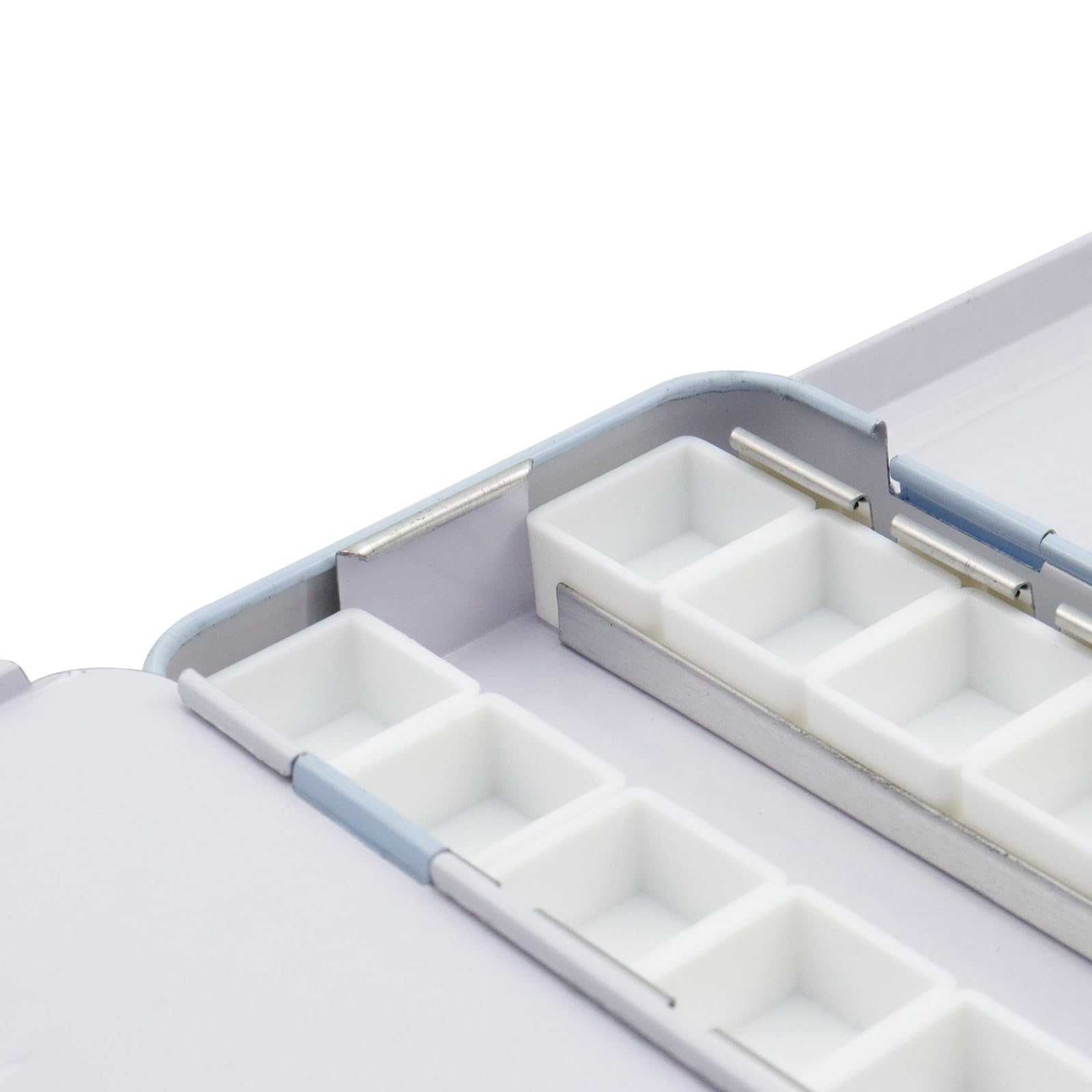 Bitray Paleta de acuarela vacía pequeña paleta de metal con paleta plegable y 16 medias sartenes desmontables para manualidades, viajes, acuarela, gouache y pintura al óleo