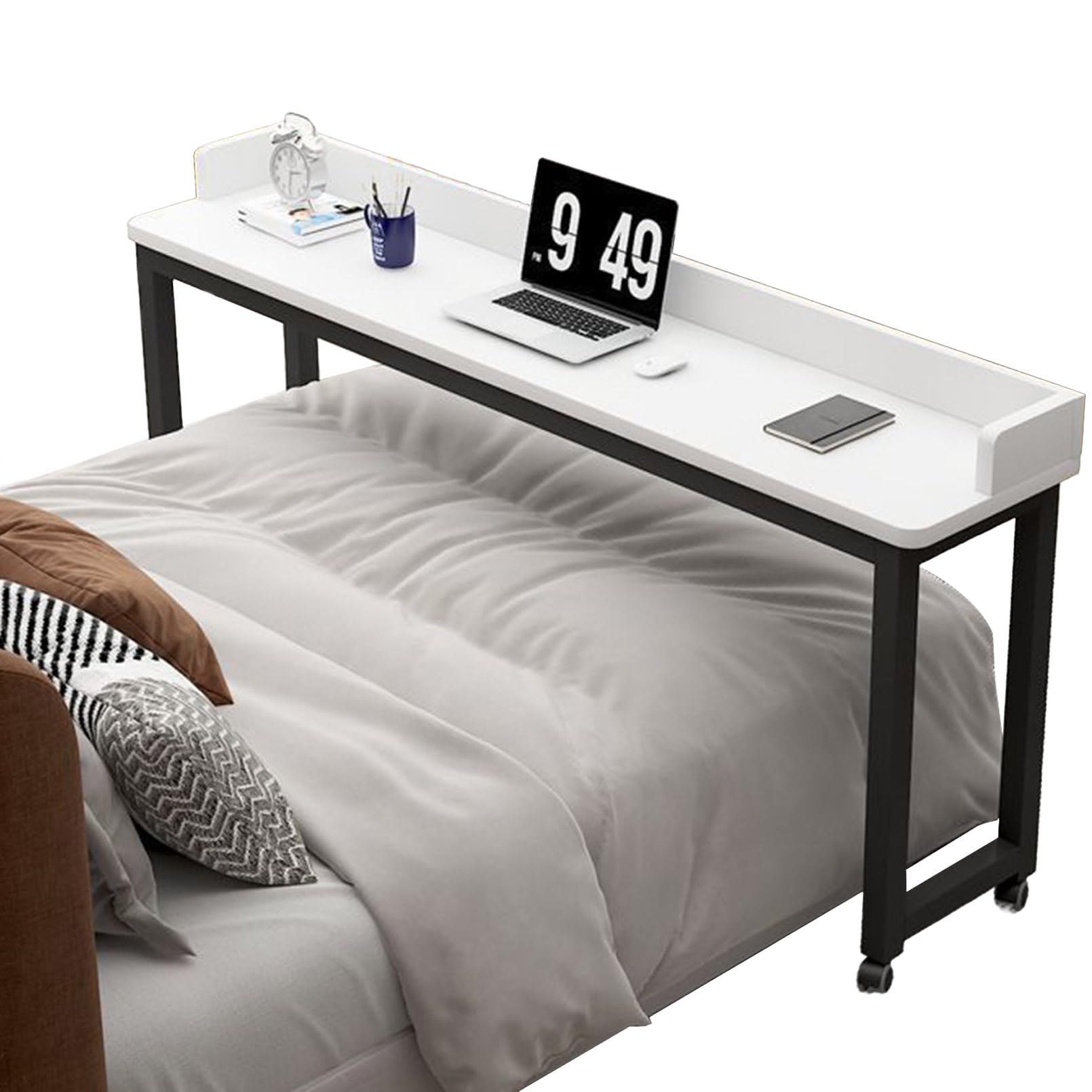 Longue table au bout du lit pour manger et travailler sans quitter sa couette