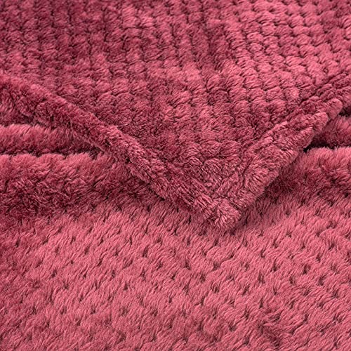 Image of Ruby Red Pet Blanket - Warm Soft Fuzzy Blankets for Puppy, Kitten, Small, Medium, Large Dogs & Cats - Plush Fleece Throws for Bed, Couch, Sofa, Travel (L /40 inch x 48 inch)