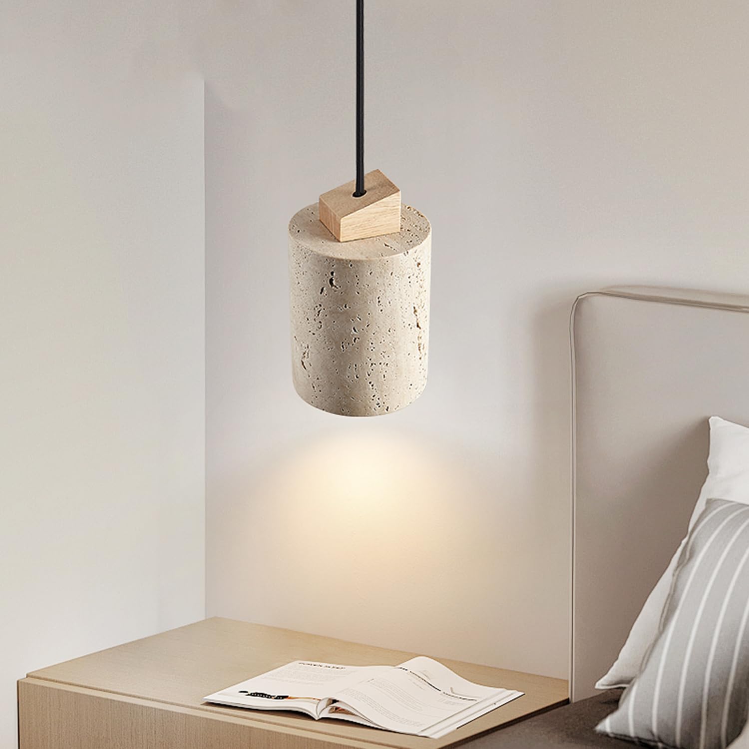 Lampadario decorativo in legno con lampada a sospensione