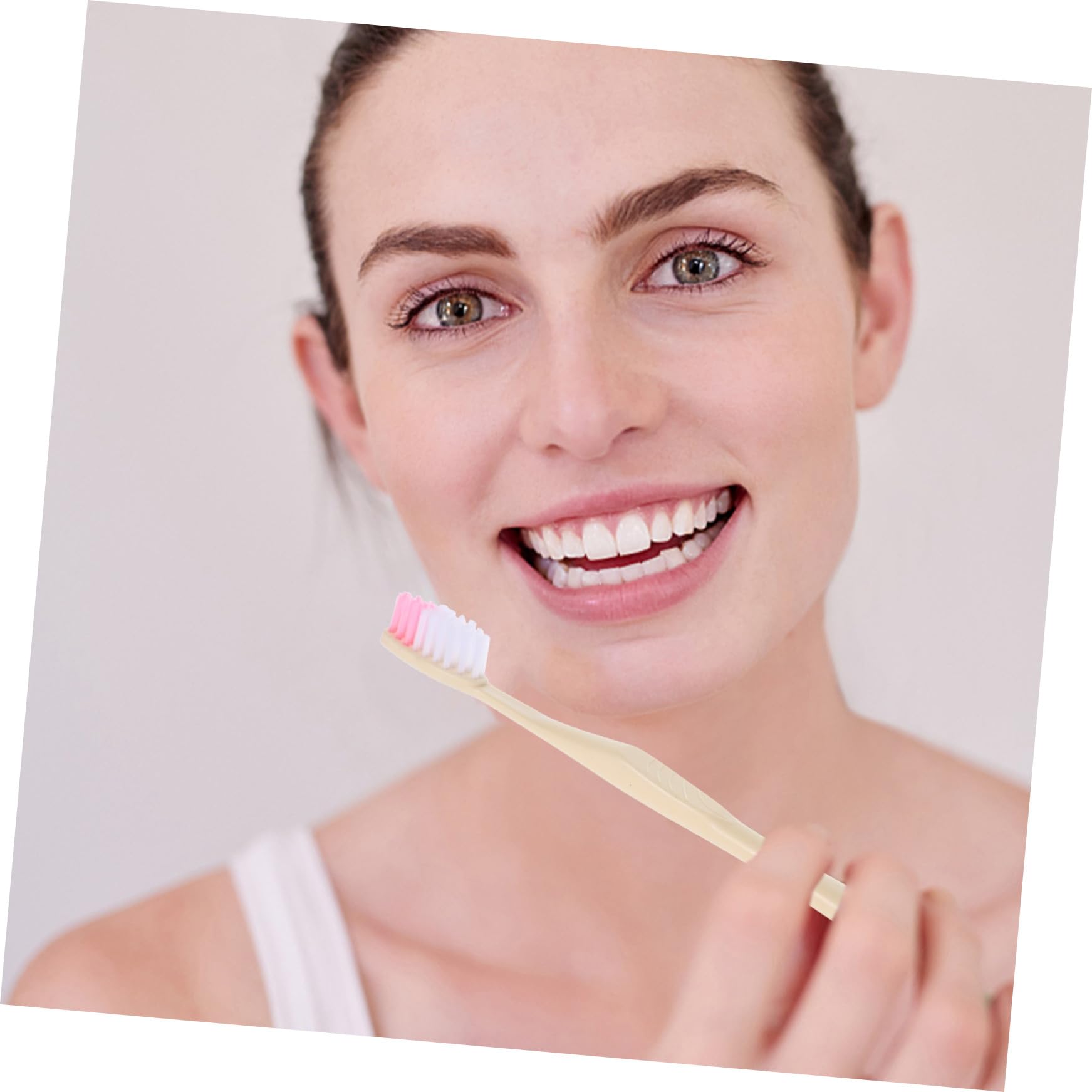 TEHAUX Kit 100 Pezzi Spazzolini da Denti Usa e Getta in Plastica con Dentifricio Piccolo, Portatile e Monouso per Viaggi e Soggiorni in Hotel Stili multipli