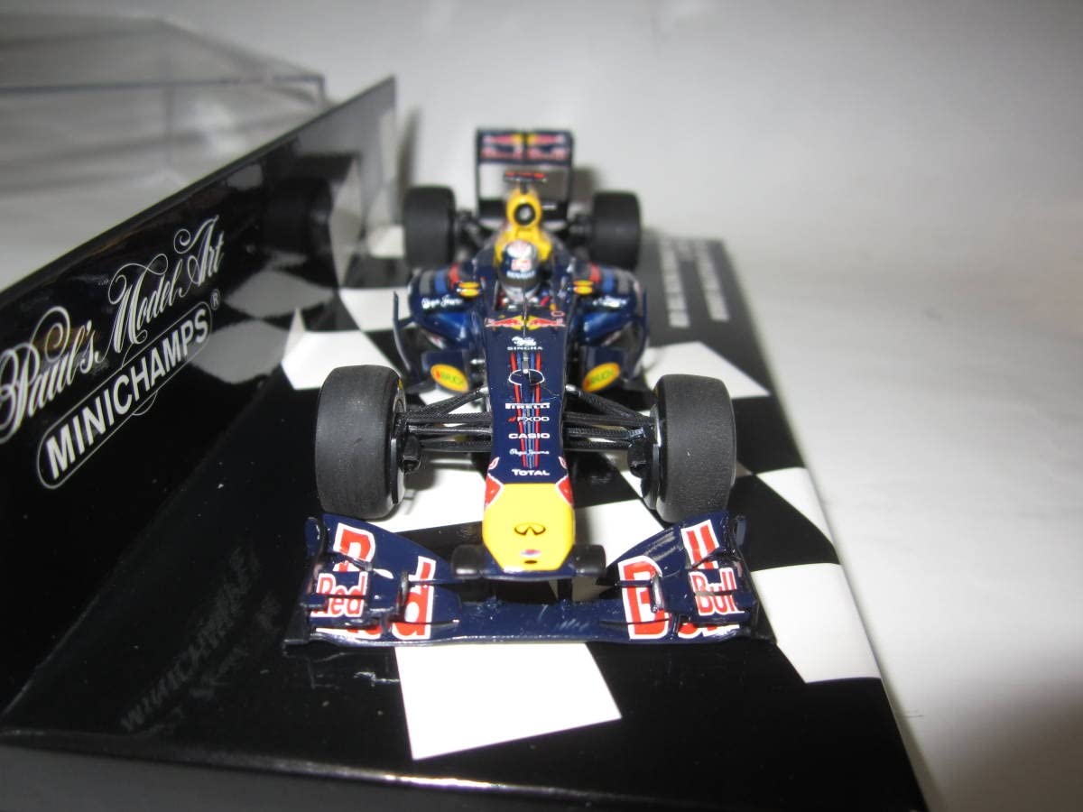 Amazon | PMA ミニチャンプス 1/43 レッドブル RB7 2011年マレーシアGP