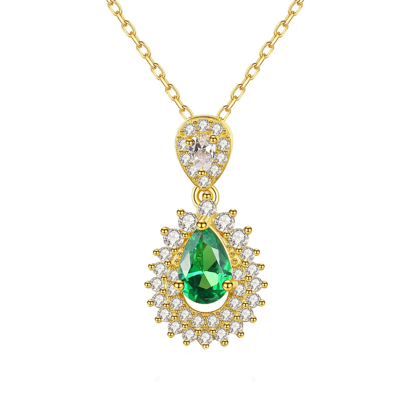 Collier pendentif vert en argent pour illuminer vos tenues chic