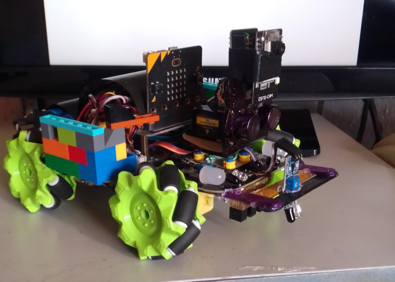 KEYESTUDIO 4WD Smart Car Coding Robot Kit with Microbit V2 for Makecode ...