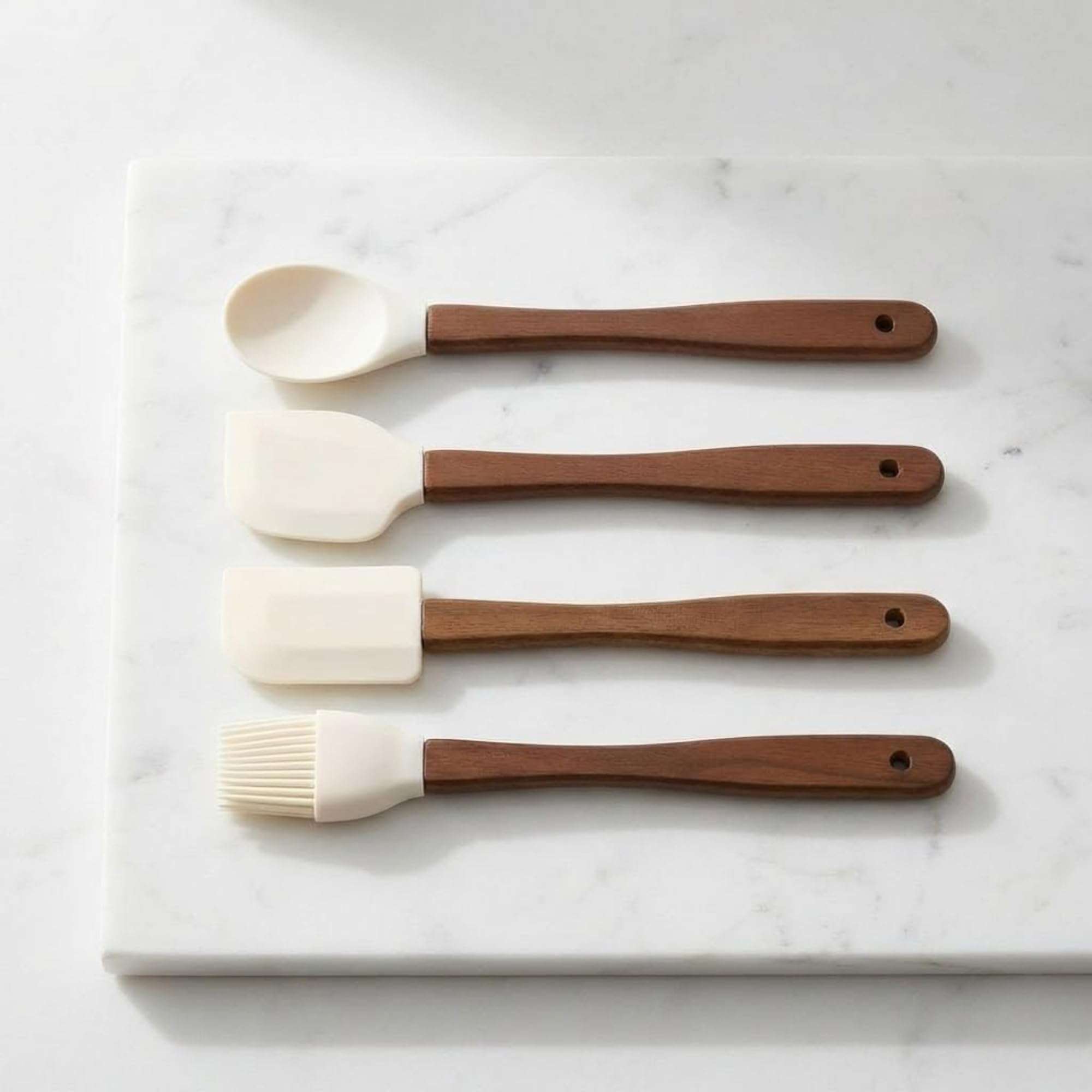 AmberHaus 4'lü Mini Akasya Ahşap Saplı Silikon Spatula Seti - 21 cm Kavanoz Sıyırma, Pasta Süsleme ve Yumurta Fırçası - Yanmaz Yapışmaz Krem Mutfak Seti
