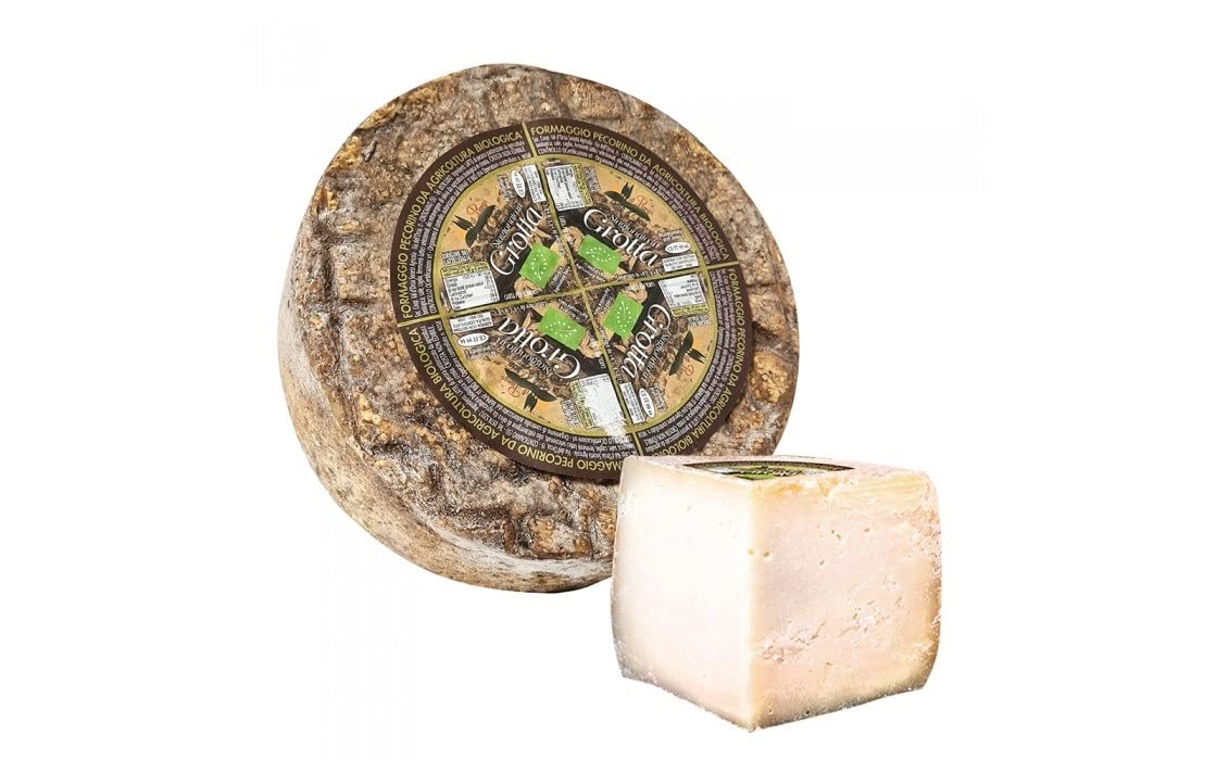 PECORINO BIO GROTTA Fromage Biologique de Brebis - Assaisonné in "grotta" Demi roue 0,9 Kg