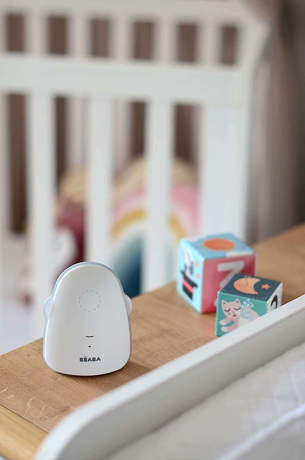BÉABA - Intercomunicador + Monitor Audio, Walkie-Talkie, Función 0 Ondas, Modo Vox, Modo Noche con Luz, Alcance 300 m, Autonomía 15 h, Simply Zen, Blanco