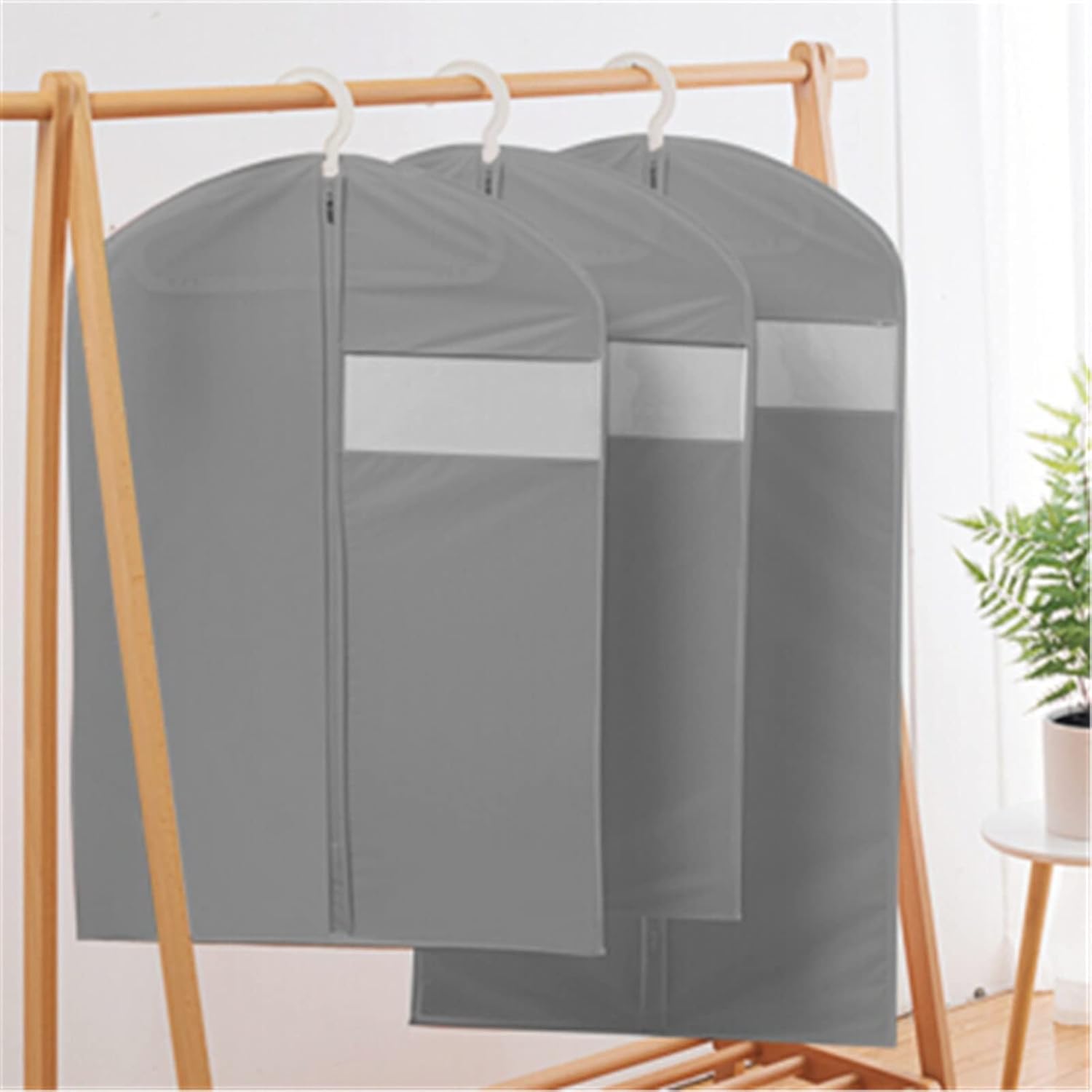 角徳 有田焼 徳幸窯 草花文角香炉と角香合 同柄揃 1660 有田焼 徳幸窯