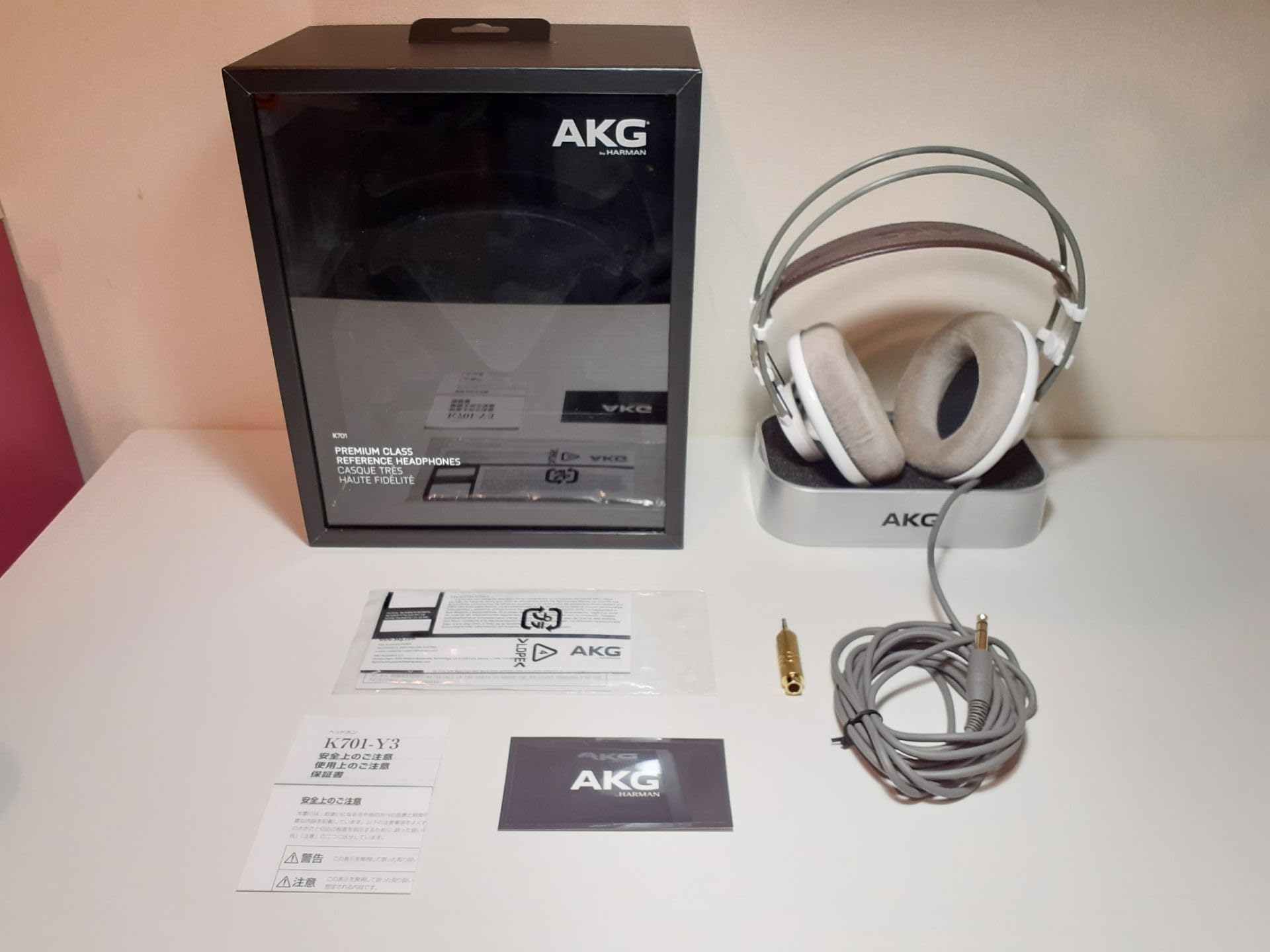 Amazon | 3年保証モデル 【AKGプロ公式ストア】 AKG
