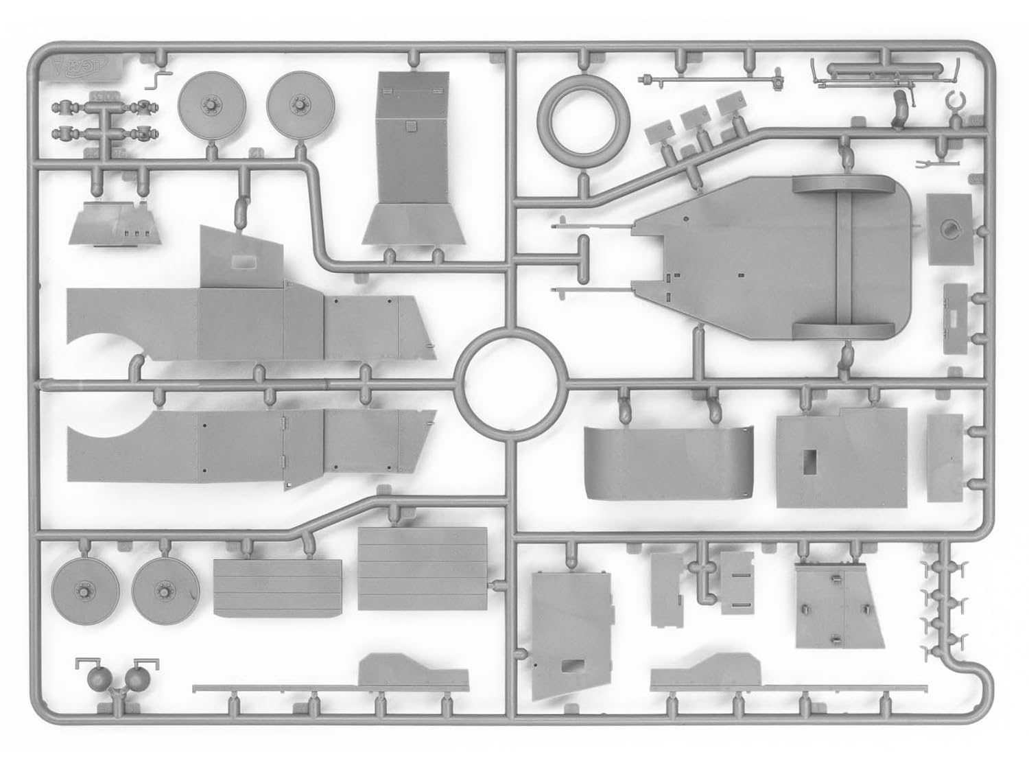 ICM ICM35669-1:35 Modell T RNAS Panzer Auto