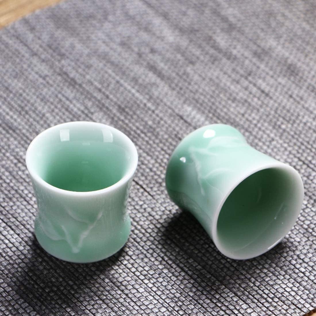 Ensemble de Tasses à saké japonaises, 6 pièces, poterie en Porcelaine, Tasses en céramique Traditionnelles, Verres à vin Japonais avec 1 Bouteille de Service à saké et 4 ，A-A