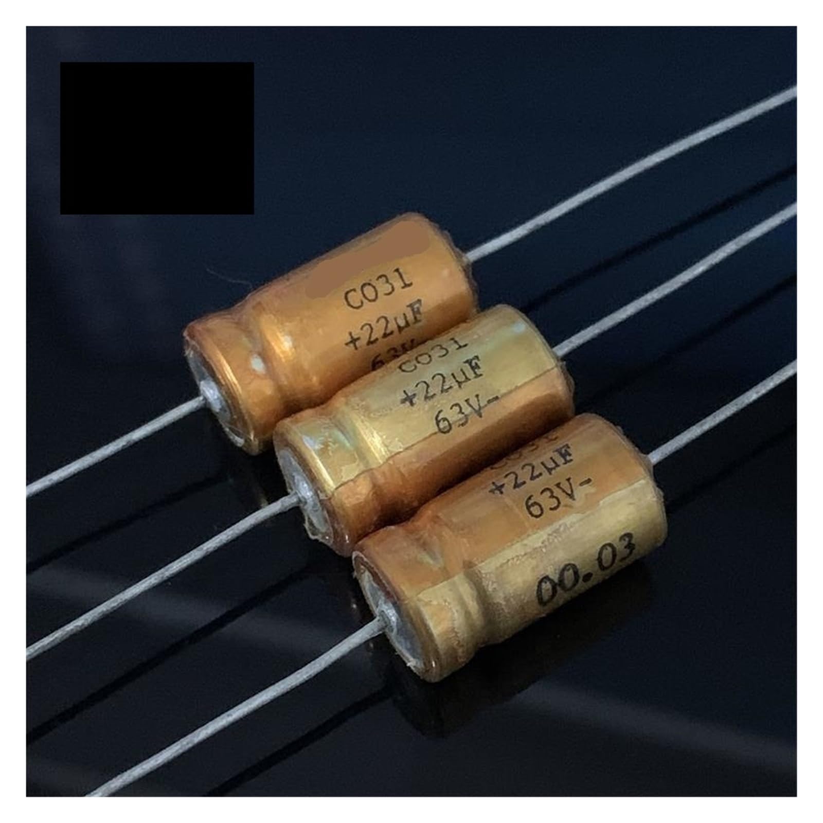 Condensateur CO31 22uF 63V haute précision pour circuit imprimé