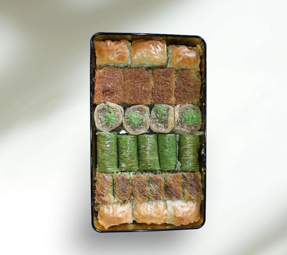 Gulluoglu Assorted Turkish Baklava 25 pieces (1.76lb - 800gr), tin box, daily fresh shipment from Istanbul/Turkey