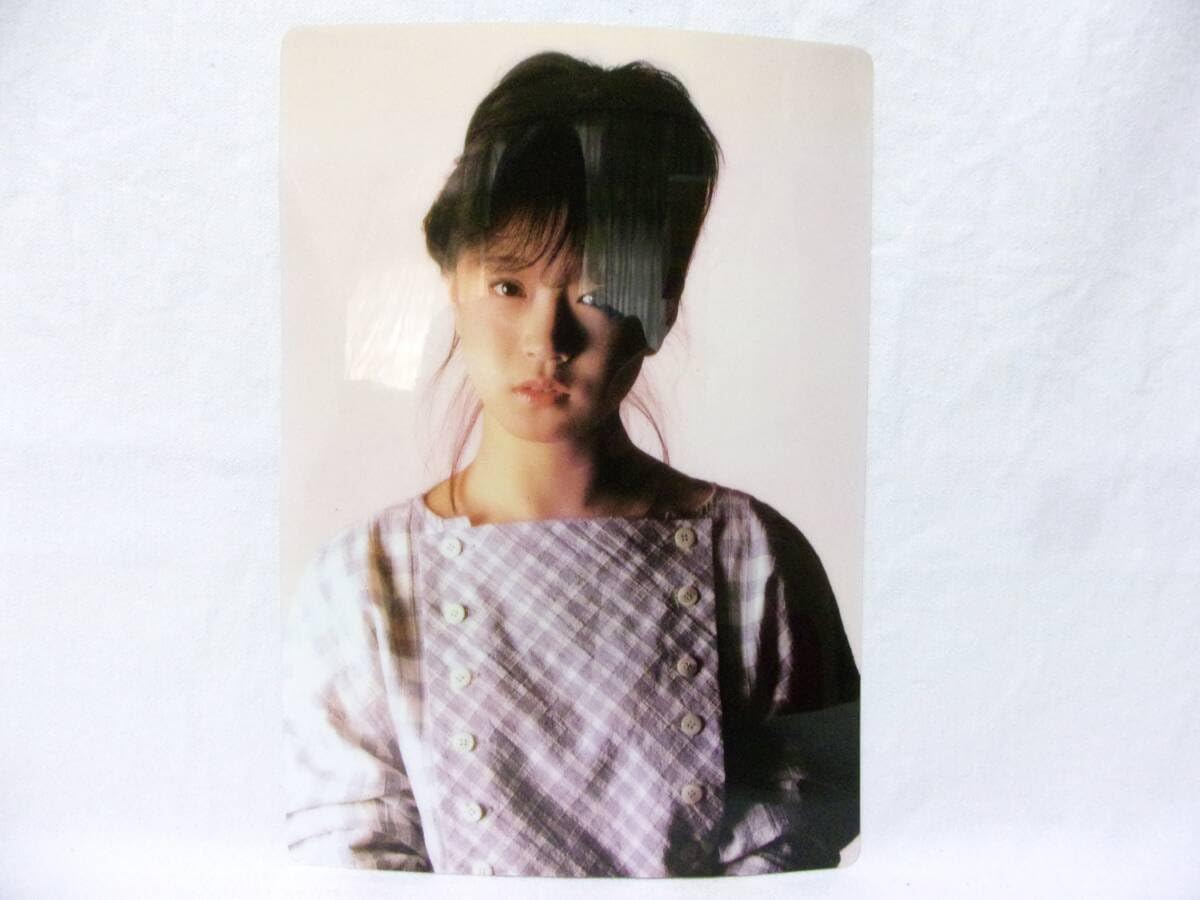 Amazon.co.jp: レトロ可愛い！中森明菜デビュー当時品／下敷き