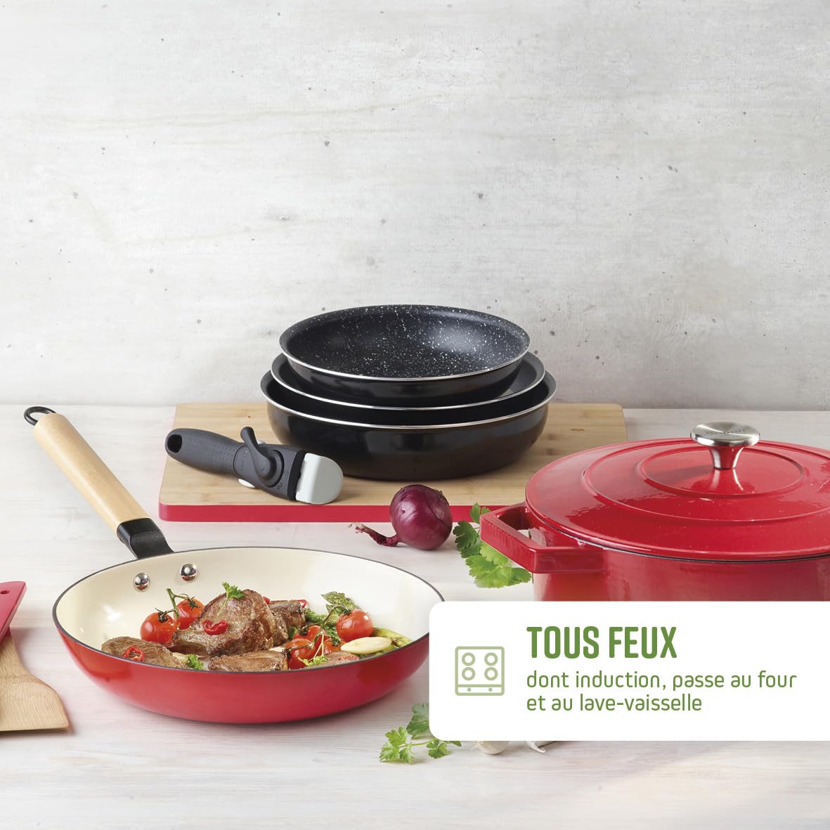 Qulinart by Brandt - Batterie de Cuisine en Aluminium Pressé - 3 Poêles 20, 24 et 28 cm + 3 Casseroles 16, 18 et 20 cm + 3 Couvercles + 1 Poignée Amovible - Noir