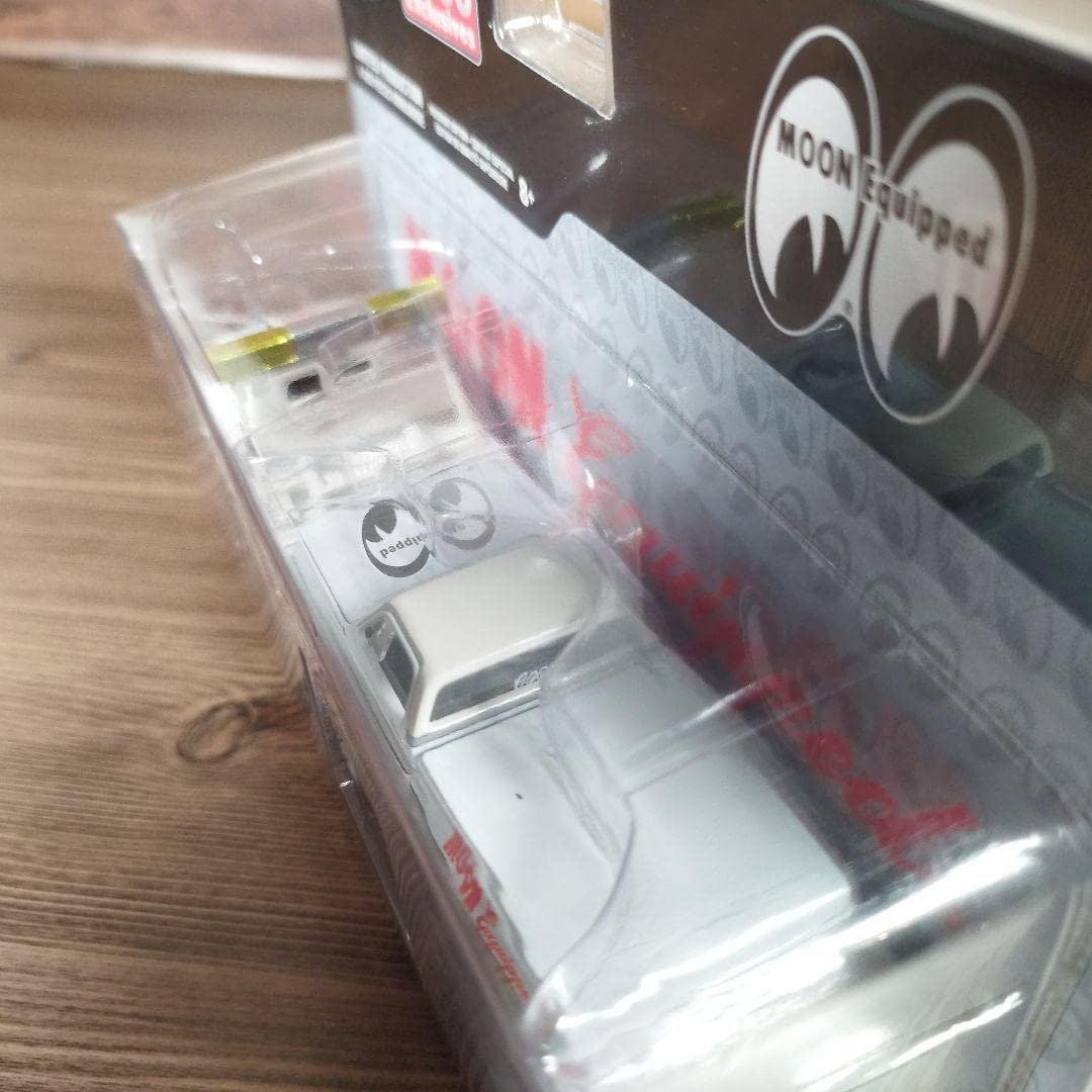 M2マシーン　ムーンアイズ　シボレー トラックセット　シルバラード&C60 Amazon.co.jp: M2マシーン ムーンアイズ シボレー トラック