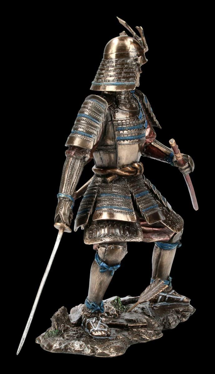 Unbekannt Samurai Figurine - Guerrier en Armor avec Deux Epées Japonais Guerrier, Figurine de Décoration, Décoder L'Article, Bronze.optik, H 23 CM