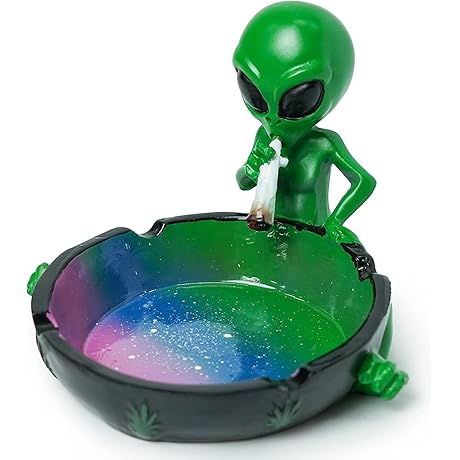 Alien Silicone Bong Ashtray for a Groovy Smoking Experience