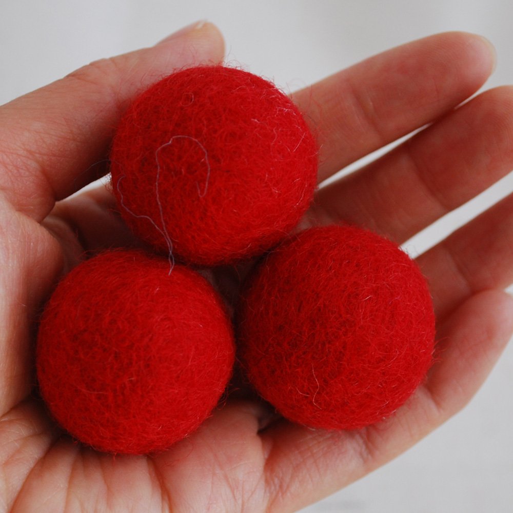 100% Wool Felt Balls 3cm- 5 Count - Red