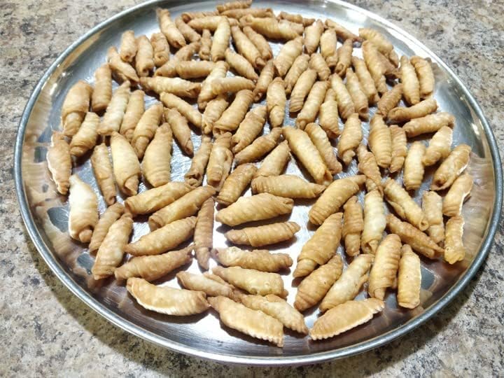 Image of Rinkle Trendz Plastic Kalkal for Bakery /Cake Decoration /Cutting Cakes (Pack of 2)