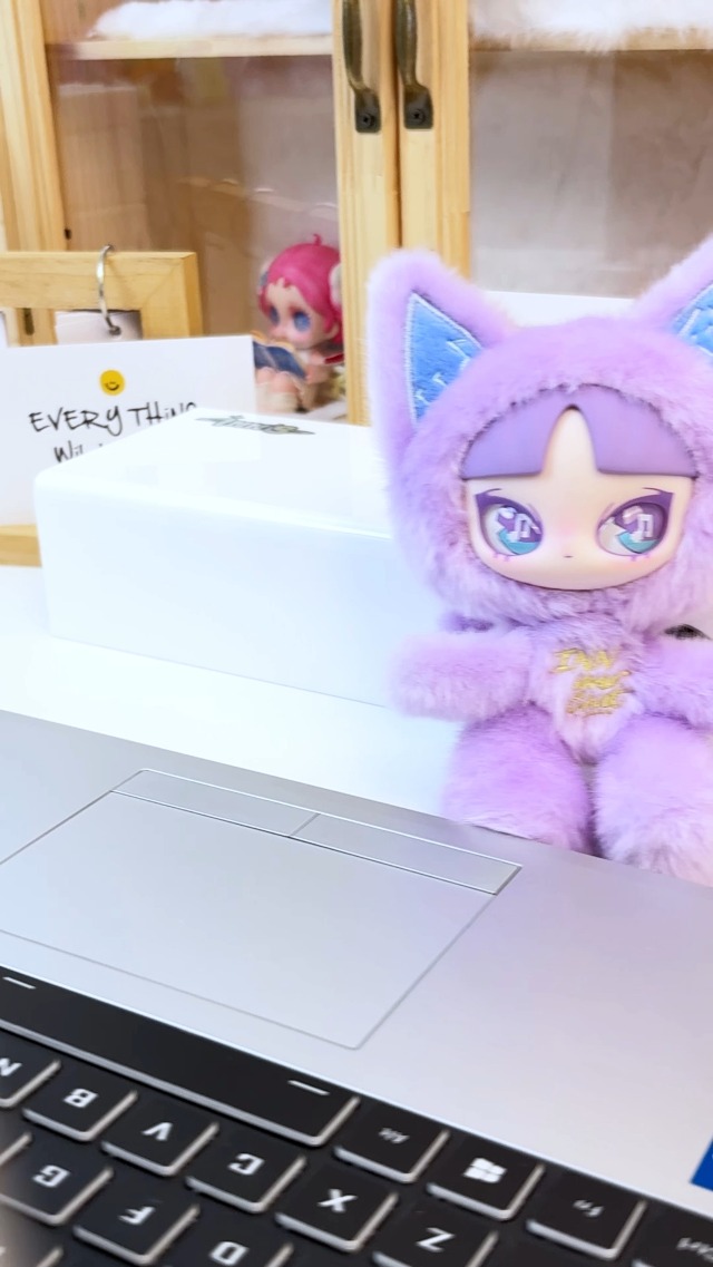 Amazon.co.jp: INN'S ネコのチャットルームシリーズ ぬいぐるみ