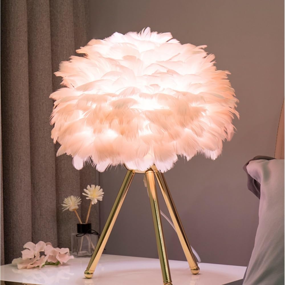 Lampada da tavolo con piume, luce decorativa nordica | Paralume in piuma, dimmerabile, base treppiede in metallo, stile nordico, luce ambientale(White)