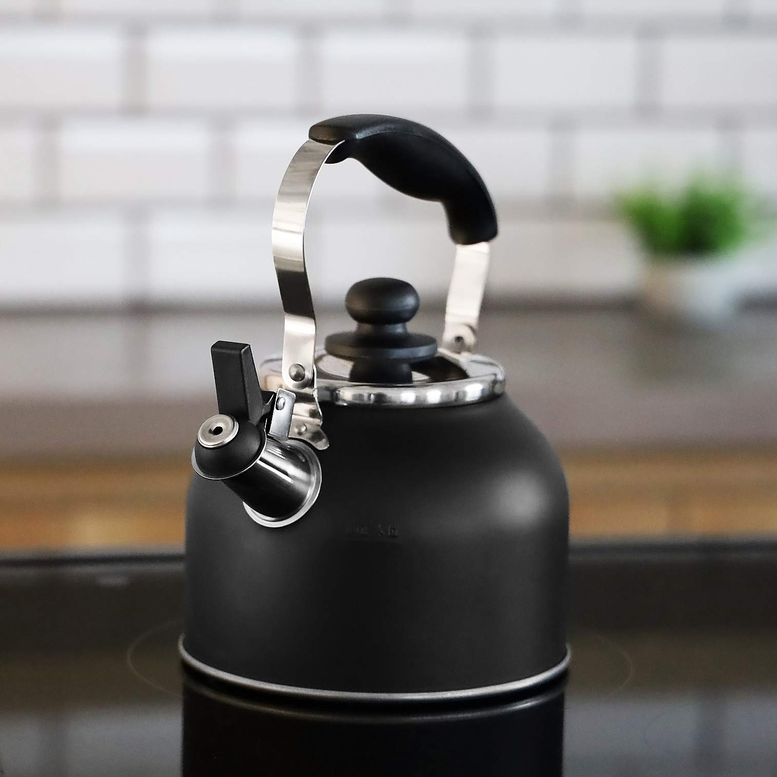 青芳　ステンレス ティーケトル1.13L 黒ハンドル Amazon｜【オンライン限定】 BLKP. パール金属 広口 笛吹 ケットル
