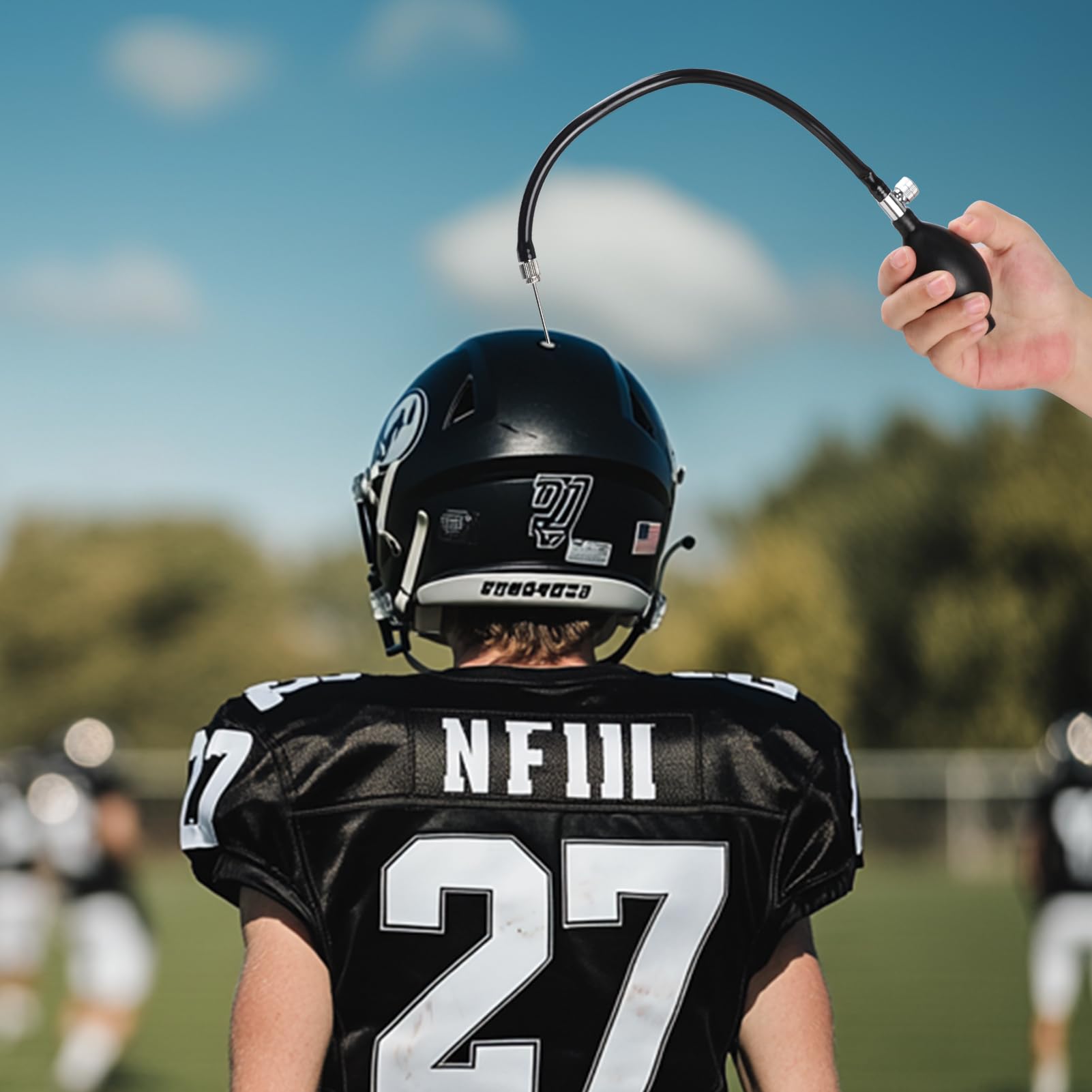 Kit pompa per casco da calcio, pompa manuale universale per casco con valvola di rilascio e lubrificante, tre aghi di gonfiaggio