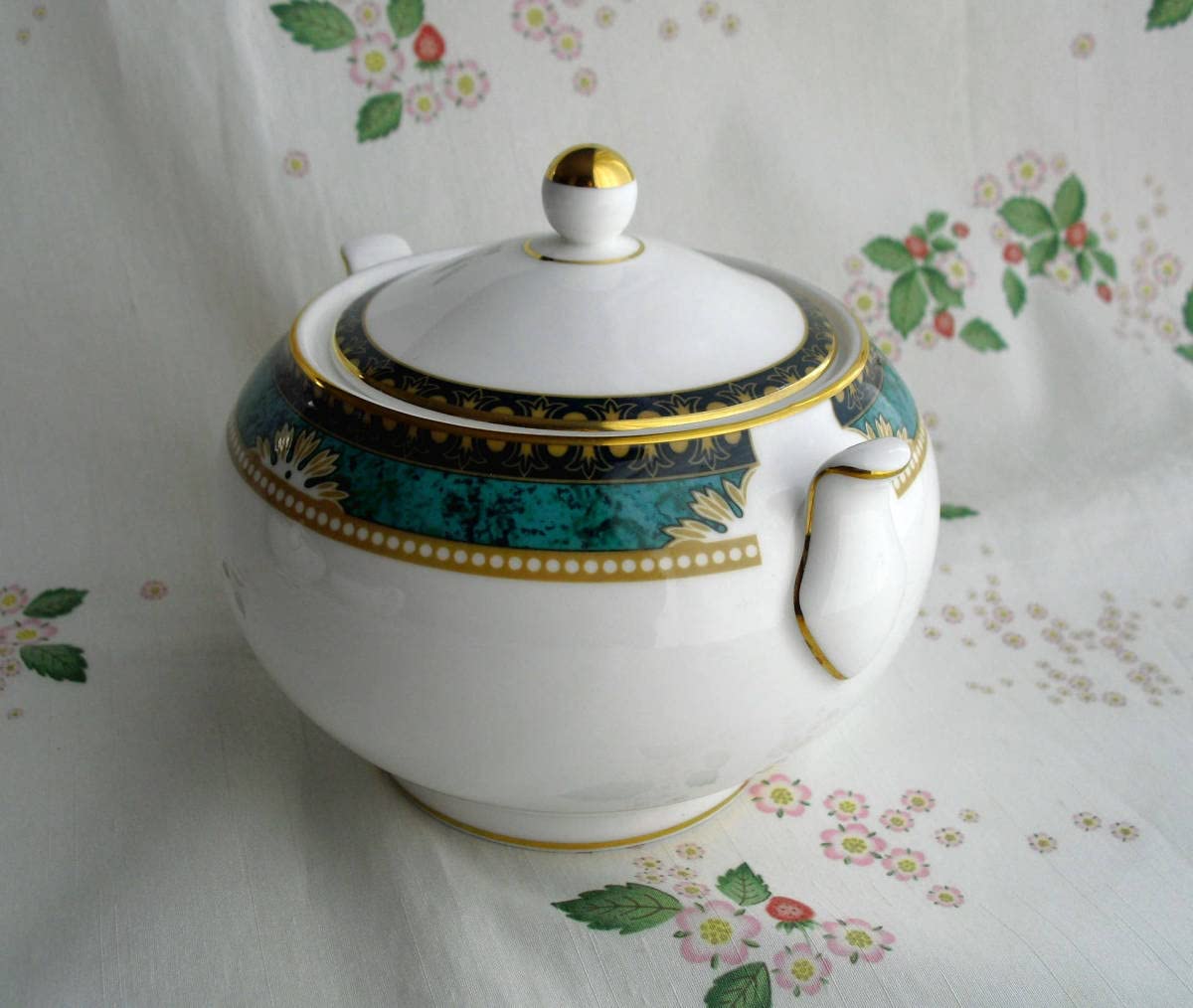 希少　ウェッジウッド　エンパイア　シュガーポット Wedgwood (ウェッジウッド) シュガーポット スウィートプラム