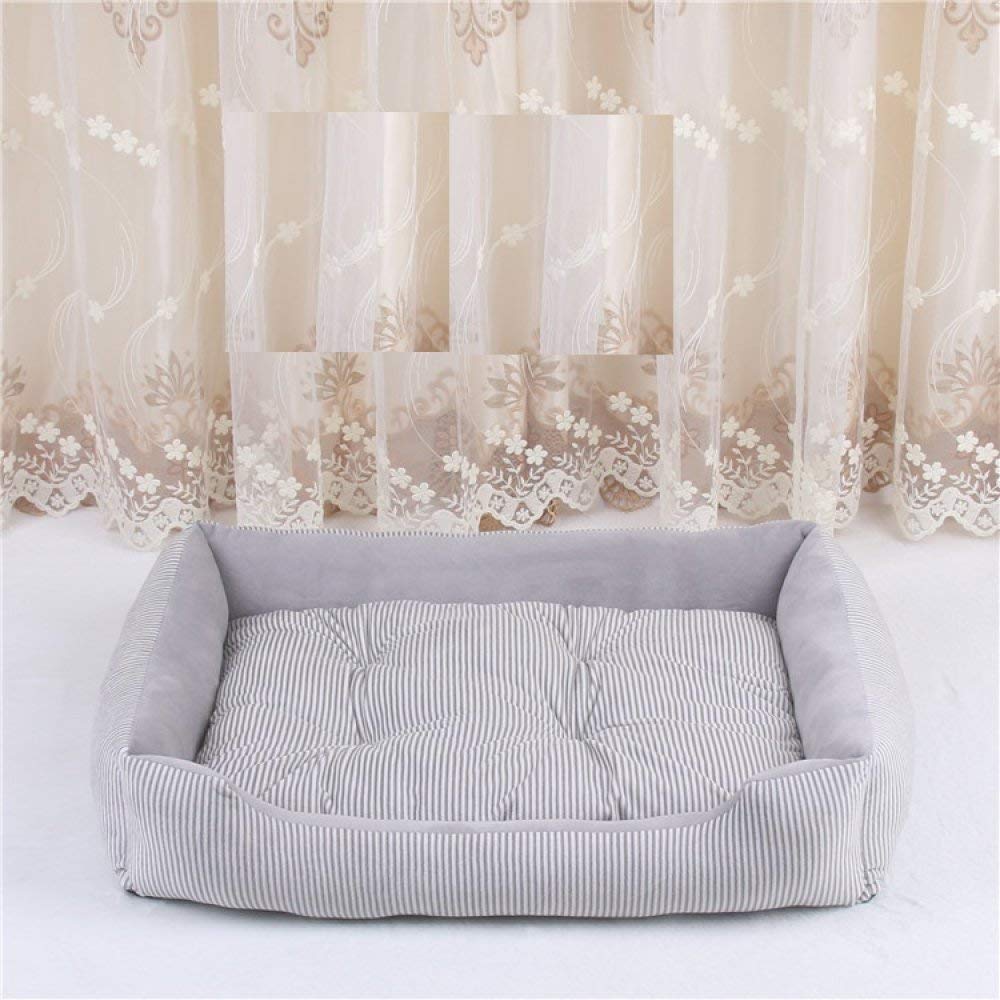 Panier pour chat et canapé doux pour salon moderne afin de créer un coin repos apaisant