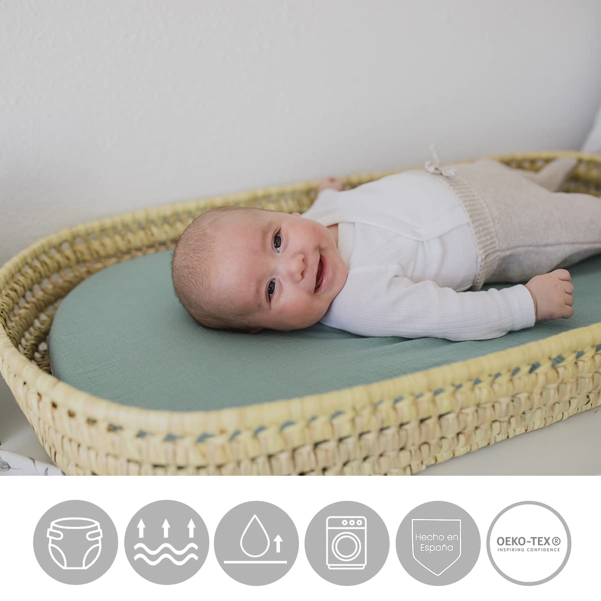 MIMUSELINA | Cesta Cambiador de Bebe de Mimbre | Con Colchon para el Cambiador de Mimbre + Funda de Muselina de Algodón | Hecha a Mano de manera Artesanal con Palma Natural | (Mint/Blanco)
