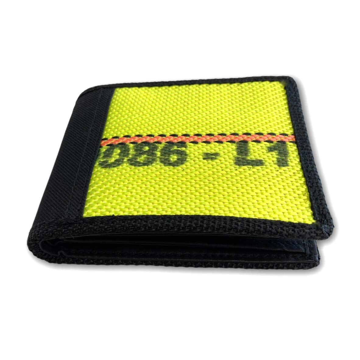 Feuerwehr Geldbörse Portemonnaie 125 x 95 x 20 mm Original gebrauchter Feuerwehrschlauch