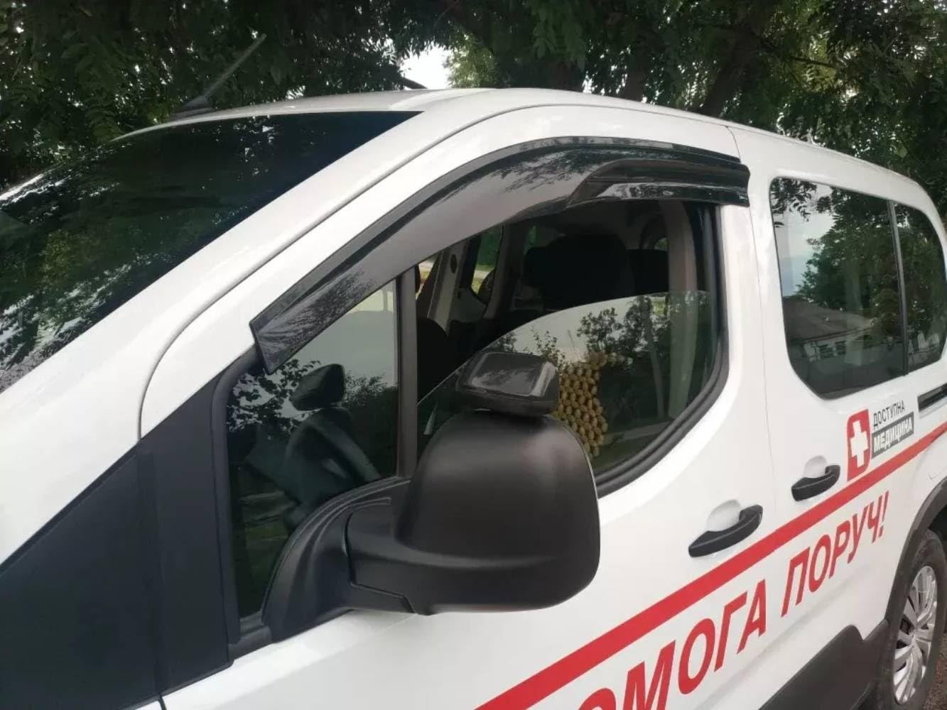 Deflektor, deflektory, ochrona przed deszczem, do okien bocznych, kompatybilna z Citroen Berlingo 2018-2024, ochrona przed deszczem, deflektory, 2 sztuki