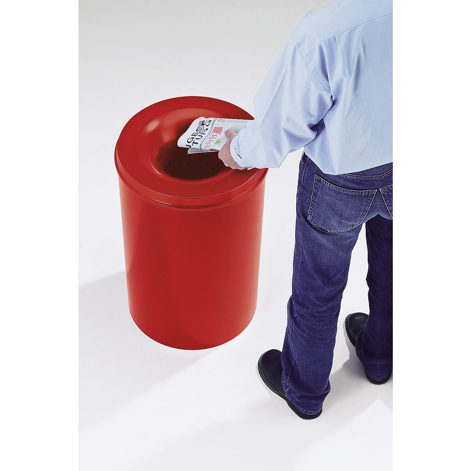 V-Part Selbstlöschender Papierkorb 50 Liter, Korpus rot / Löschkopf schwarz | Stahl, selbstlöschend, Volumen 50 l, HxØ 625 x 335 mm, Korpus rot / Löschkopf schwarz
