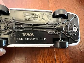 お値下げ 1/18 MIRA社 1950シボレー NYPD パトカー 極美品 お値下げ 1/18 MIRA社 1950シボレー NYPD パトカー 極美品