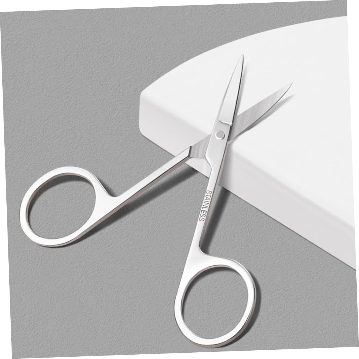 5 Set Pinzette e Forbicinper Sopracciglia Acciaio Inossidabile Strumenti Portatili per Sopracciglia e Manicure Include Pinzette per Unghie
