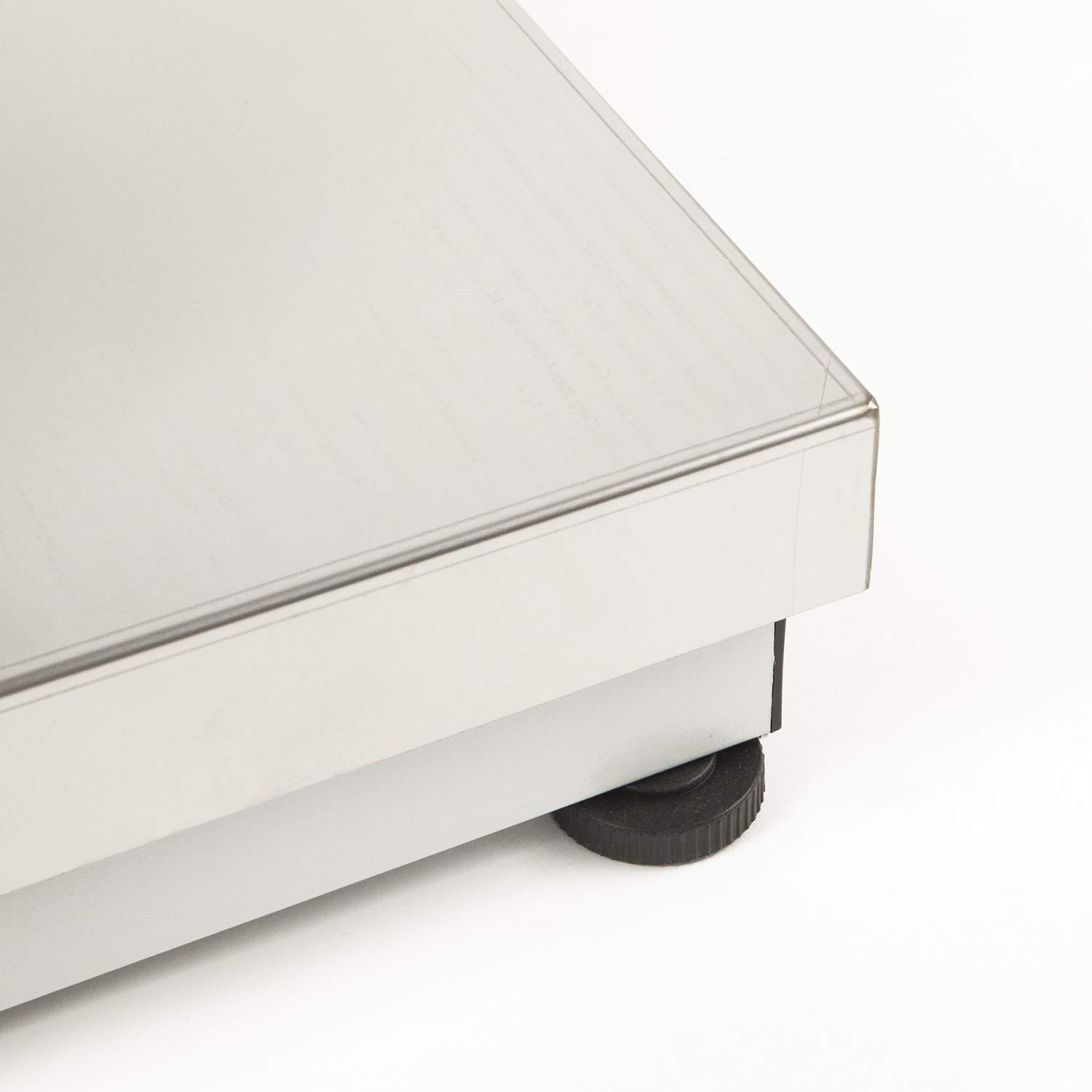 Close-up of Accurex RXT-150M platform corner and adjustable foot