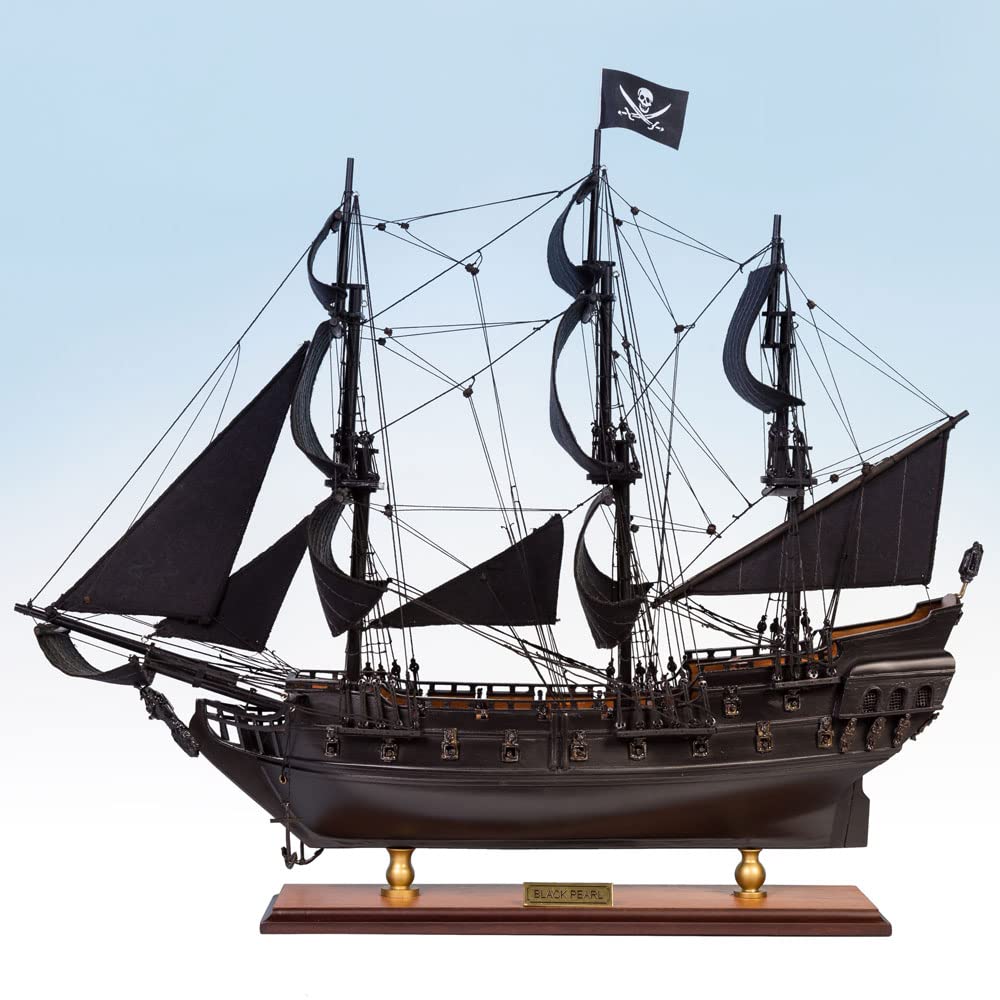 Seacraft Gallery Pirates of The Caribbean Handcrafted Model Ships 20