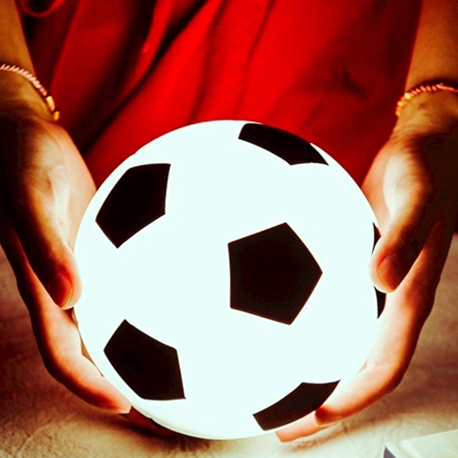 GZKPL Soccer Night Light, Touch Table Desk Lamp Football Toys Gifts, Battery Powered LED Rechargeable Room Light Soccer Gifts for Baby Boys Girls Kids Adults Sport Fan, Bedroom Party Home Decor