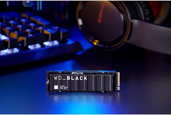WD Black SN850X 2TB SSD M.2 2280 NVME PCI-E Gen4 Solid State Drive with Heatsink - 2