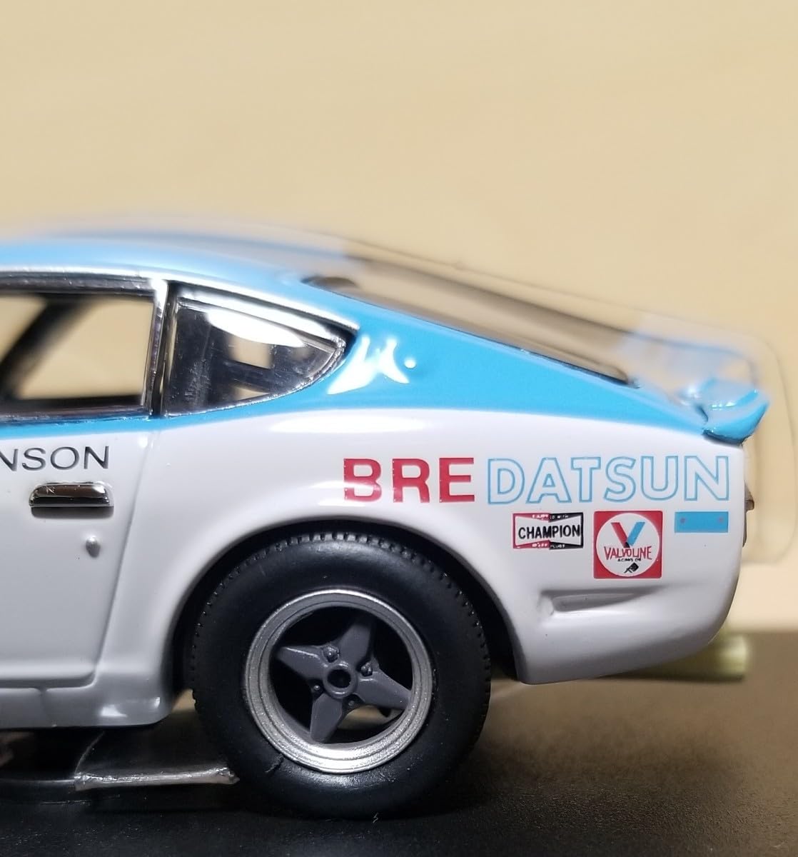 Amazon.co.jp: 1/43 京商 DATSUN BRE 240Z #3ダットサン フェアレディ