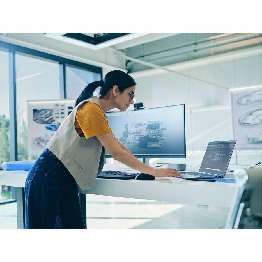Image of HP ZBook 8 G1i 16 inch Mobile Workstation - WUXGA - 60 Hz - Intel Core Ultra 7 265H - vPro Technology - 32 GB - 1 TB SSD - English Keyboard - Meteor Silver - Intel Chip - 1920 x 1200 - Windows 11 Pro - NV