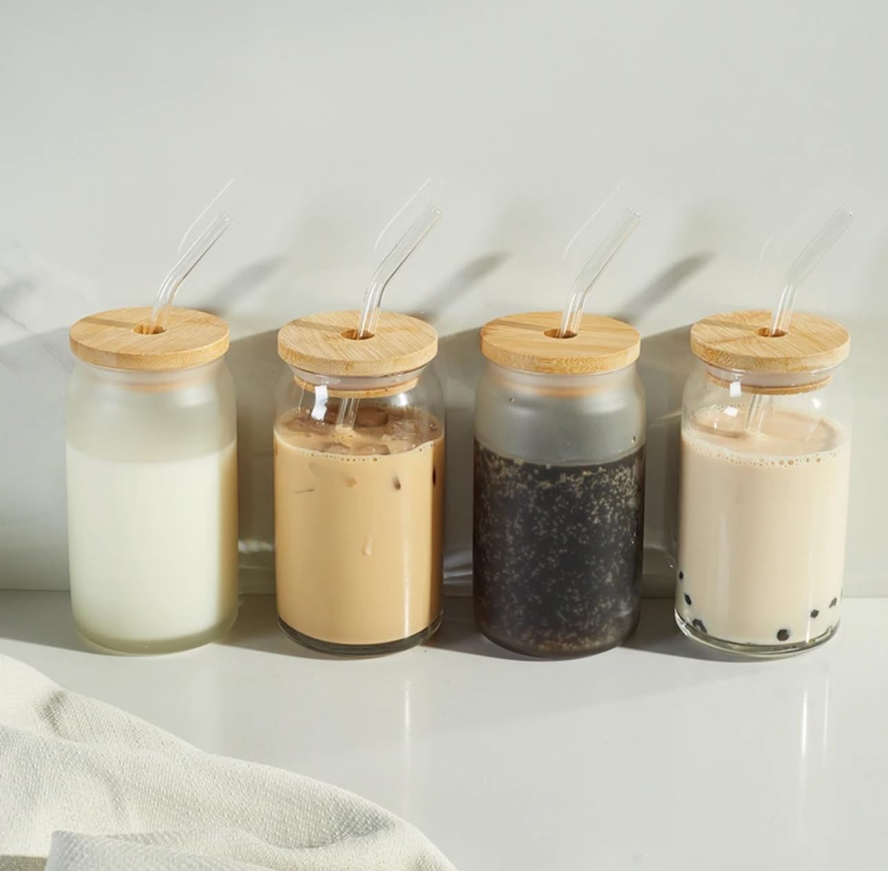 Yummee 16oz Glass Cup with Straw and Brush, Leakproof Reusable Glass Coffee Cup with Lids for Iced Tea, Latte, Cocktail, Milkshake, Water, Juice (Clear)