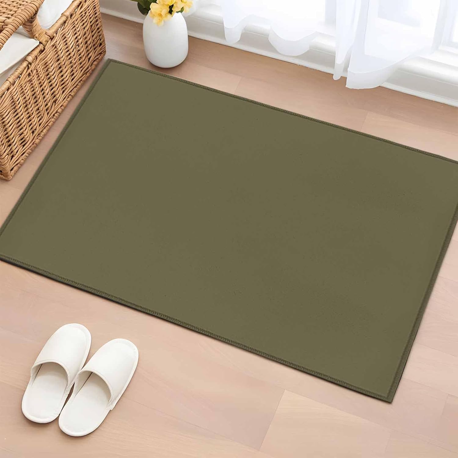 Bathroom Rugs 2x3 Ft, Sage Green Non Slip Area Rugs for Kitchen Bedroom Entryway, Brown Solid Color Simple Abstract Washable Carpet Runner Rug Floor Mats for Bedroom Home Decor