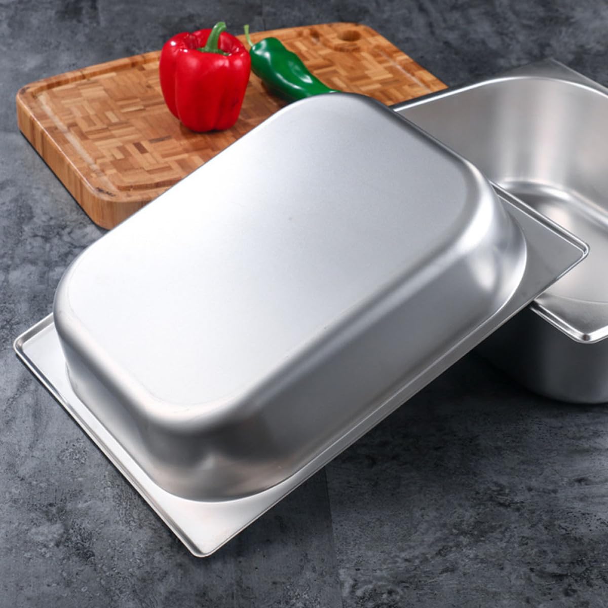 Zerodeko Vassoio da Buffet Rettangolare in Acciaio Inox 1/2 Gn 6,5 Cm con Coperchio Chiuso, Contenitore per Alimenti Riutilizzabile e Sicuro per Catering, Feste e Cucina Professionale