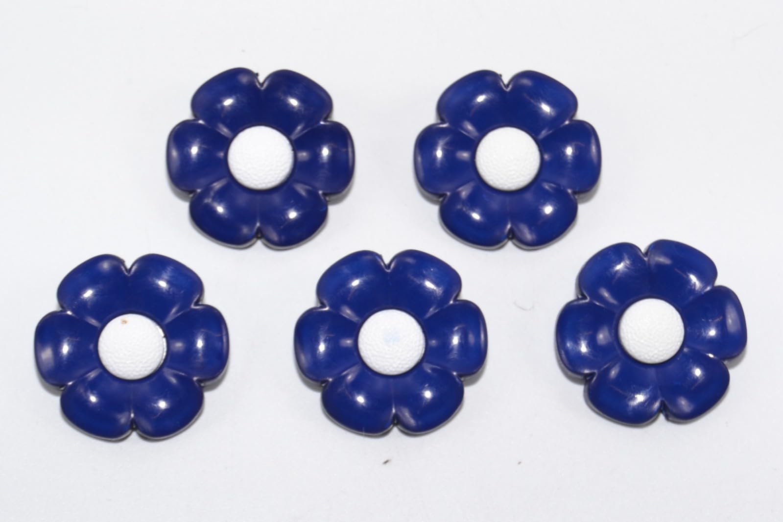 celloexpress Royal Blue with White Centre Large Clown Flower Buttons - 39mm - Pack of 10 - Fancy Dress Sewing Daisy โ image 1