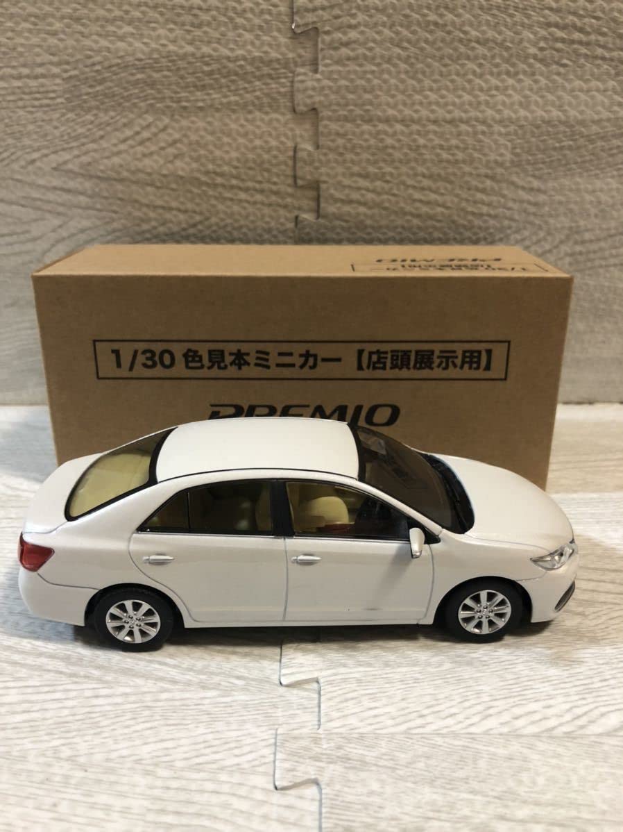Amazon | 1/30 トヨタ 新型プレミオ PREMIO カラーサンプル 非売品