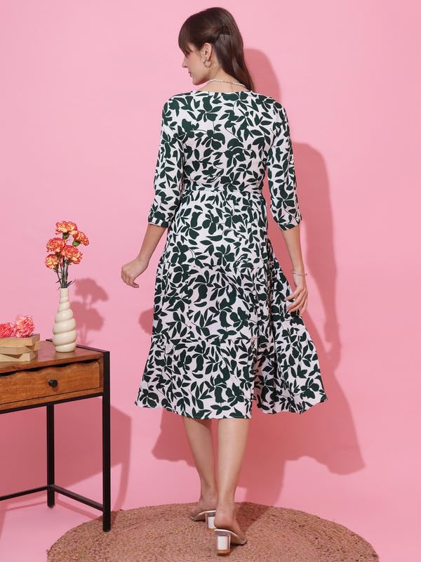 Image of Sheetal Associates Women's Casual 3 /4 Sleeve Crepe Fit and Flare Dress| Comfortable Relaxed Fit Summer Party Dress